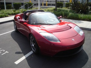 800px-TeslaRoadster-front
